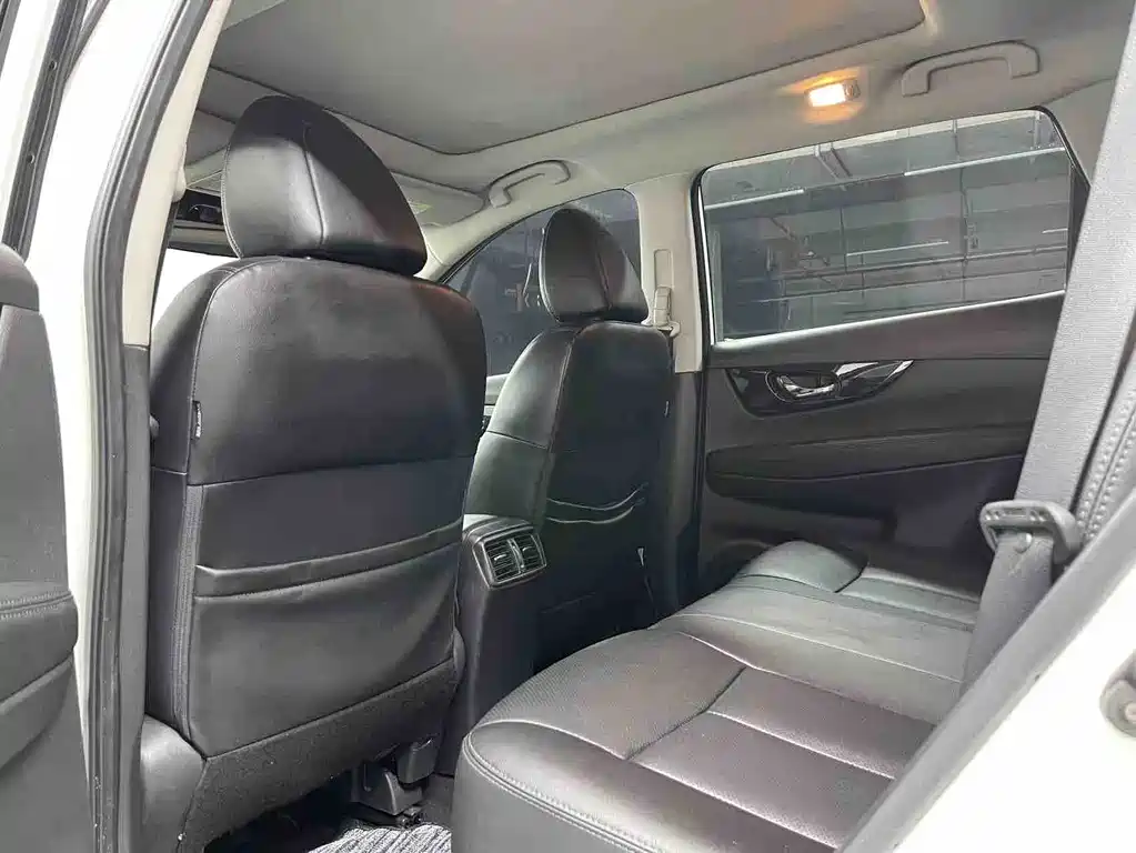 Nissan X-Trail 2021 — фото 12