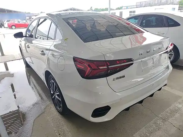 Roewe i5 2021