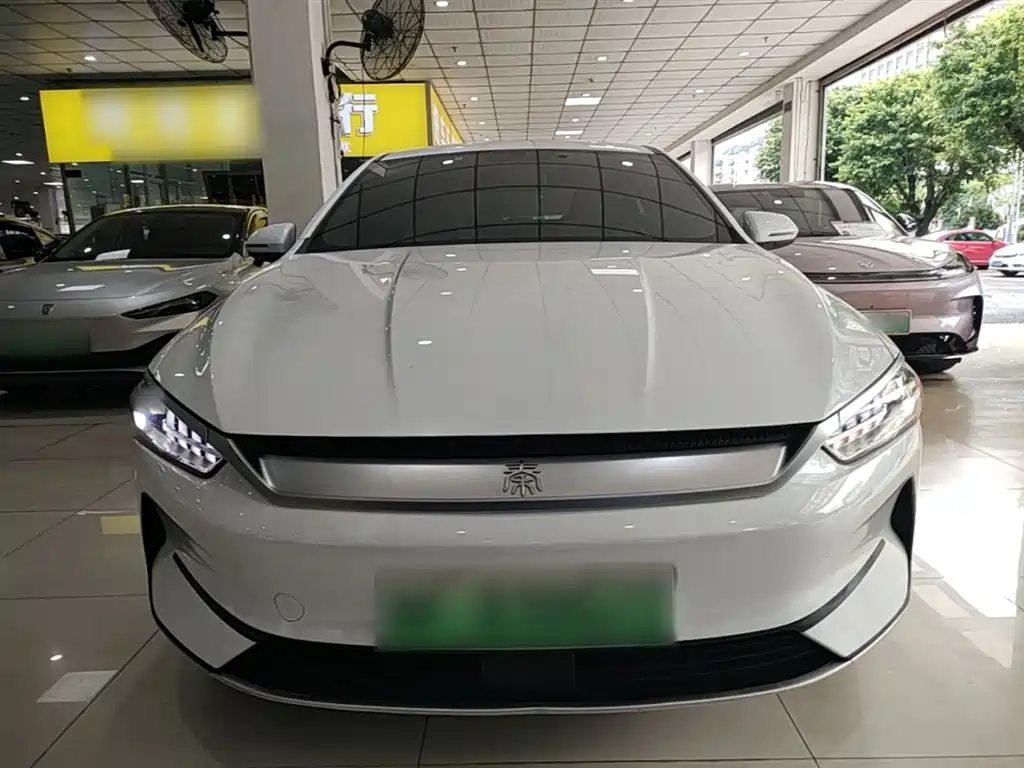 BYD Qin PLUS 2023 — фото 3