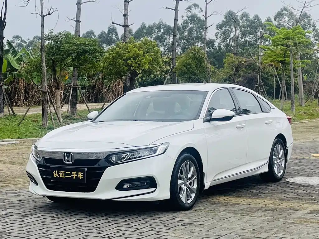 Honda Accord 2021 — фото 1