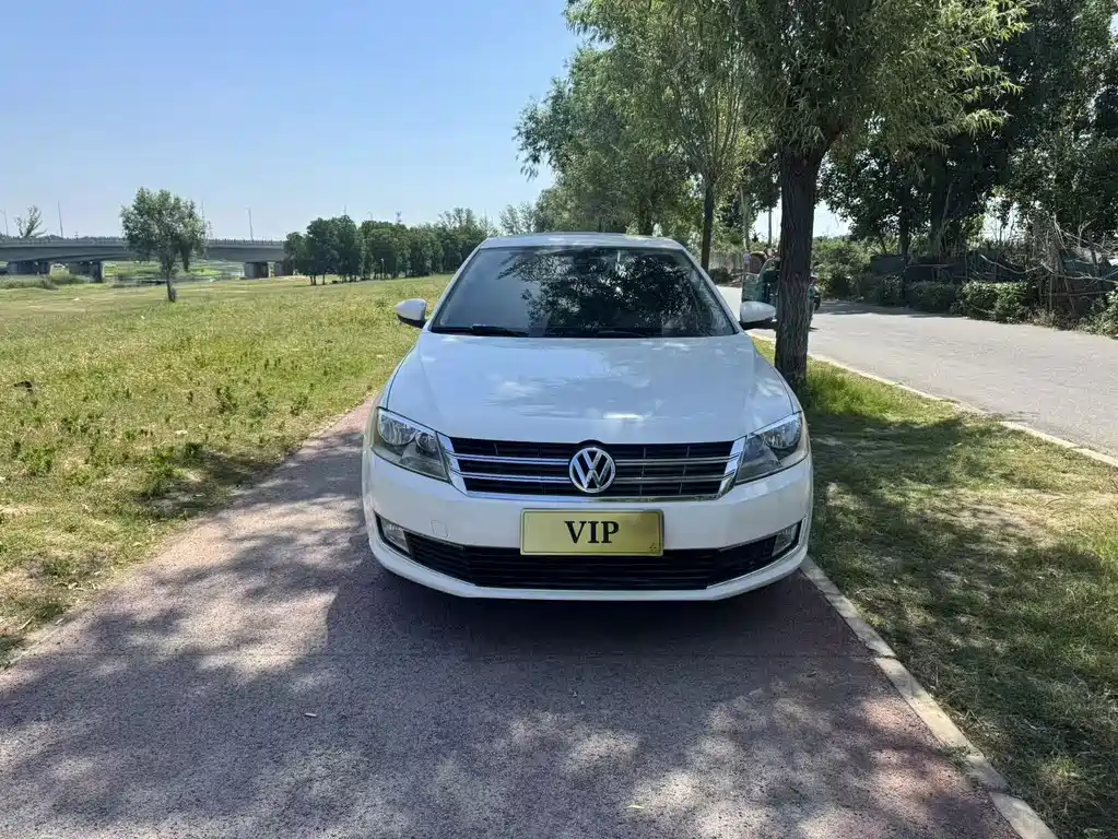 Volkswagen Gran Lavida 2015