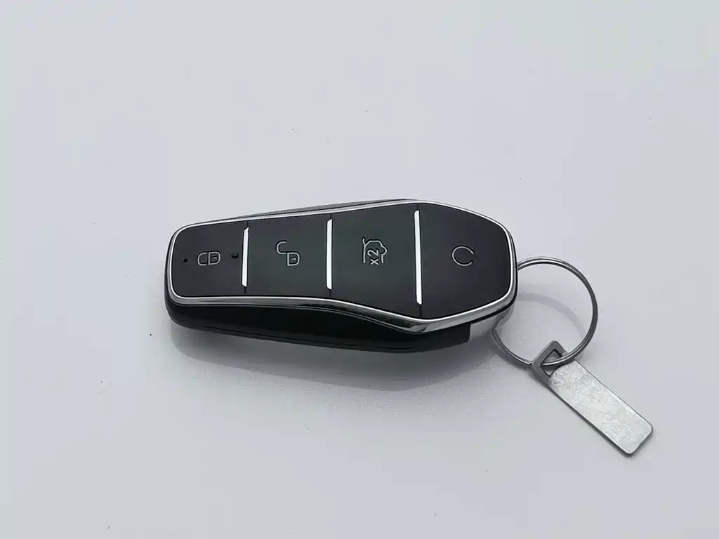 BYD Qin PLUS 2023 — фото 19