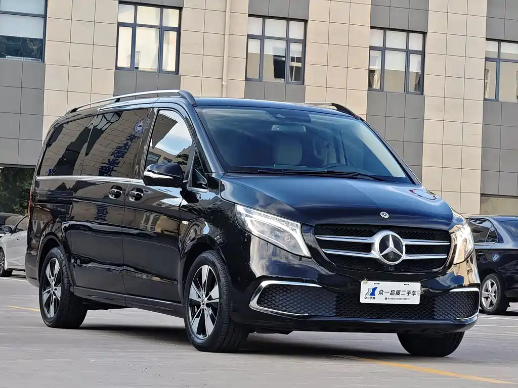 Mercedes-Benz V-Class 2021 — фото 3