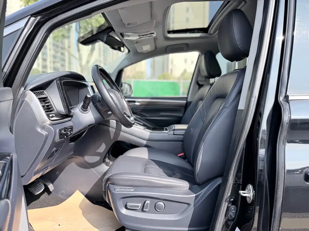 GAC Motor Trumpchi M8 2022 — фото 10