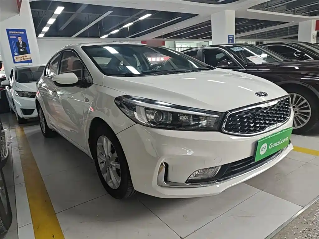 Kia K3 2018 — фото 4