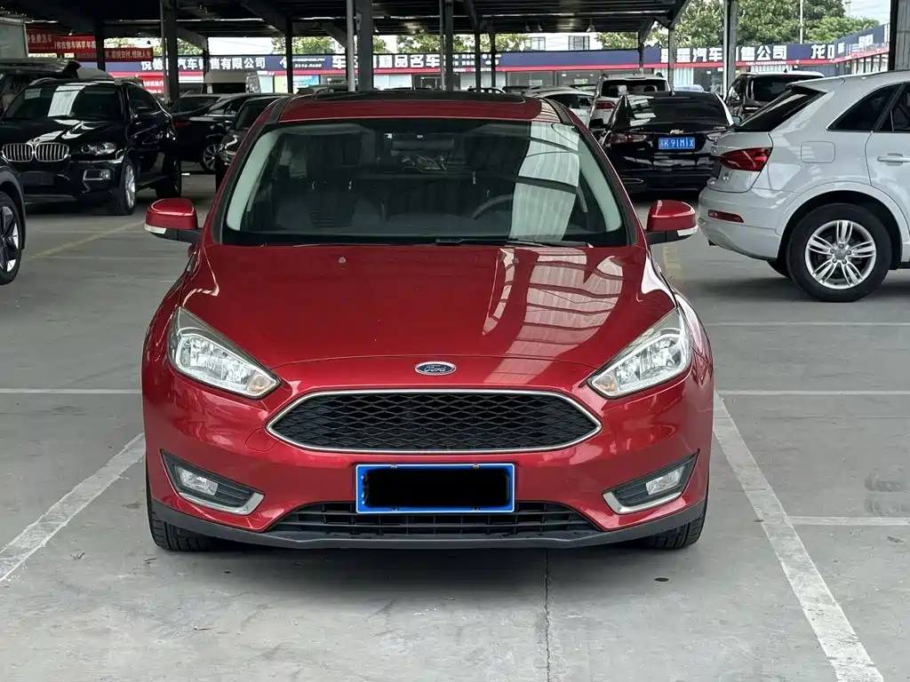 Ford Focus 2017 — фото 2