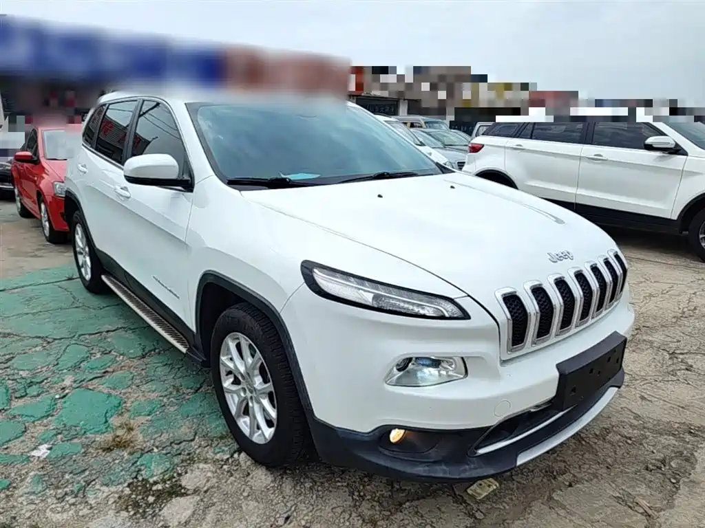 Jeep Cherokee 2018 — фото 4