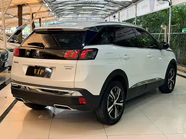 Peugeot 4008 2021