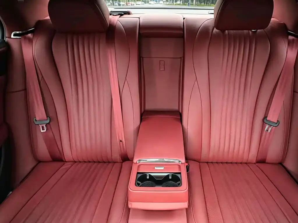 Bentley Flying Spur 2019 — фото 9