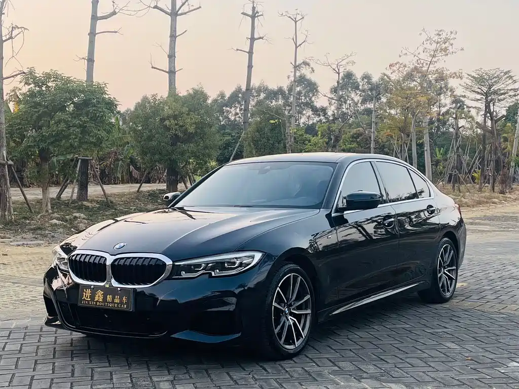 BMW 3 Series 2023