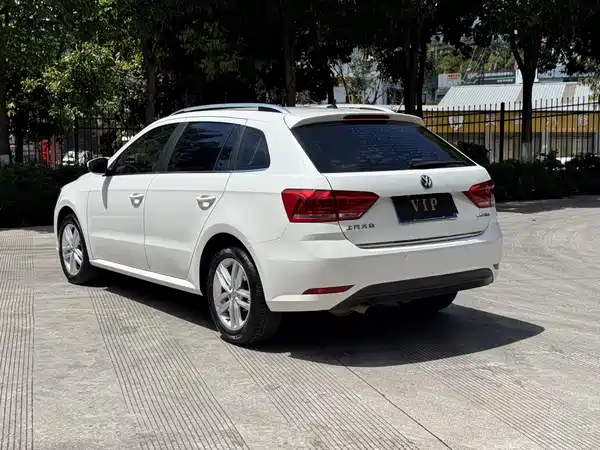 Volkswagen Gran Lavida 2015