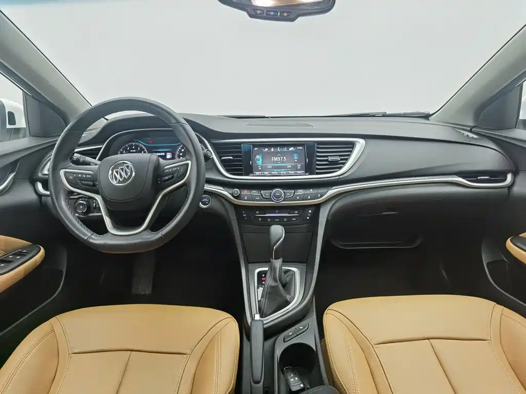 Buick Excelle GT 2018 — фото 5
