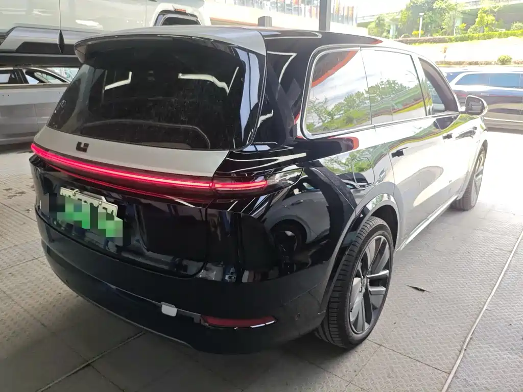 Li Auto Li L9 2023