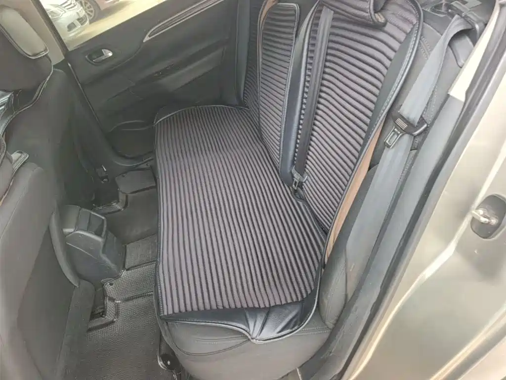 Citroen C4L 2015 — фото 17