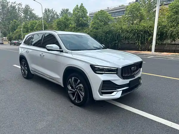 Geely Xingyue L 2023