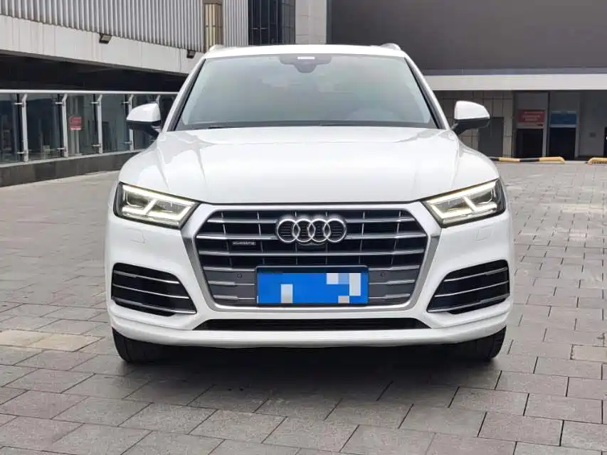 Audi Q5L 2018 — фото 3