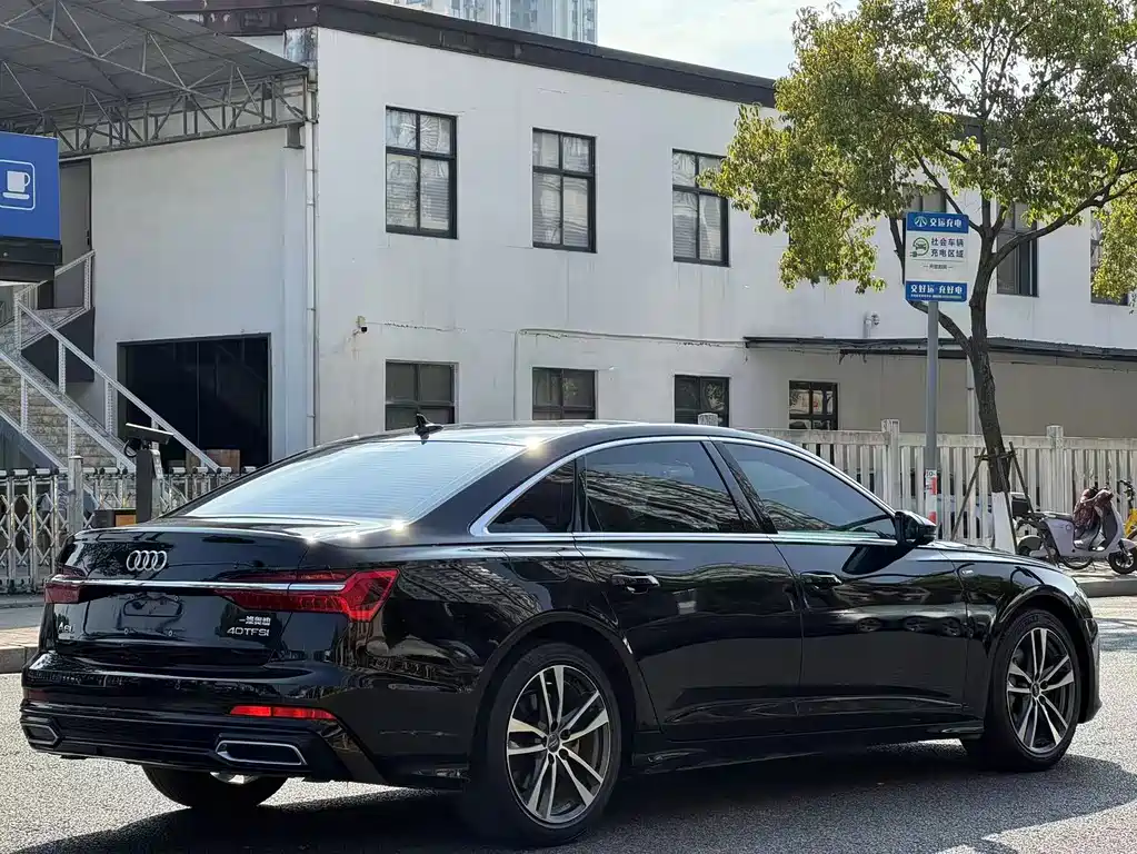 Audi A6L 2022 — фото 4