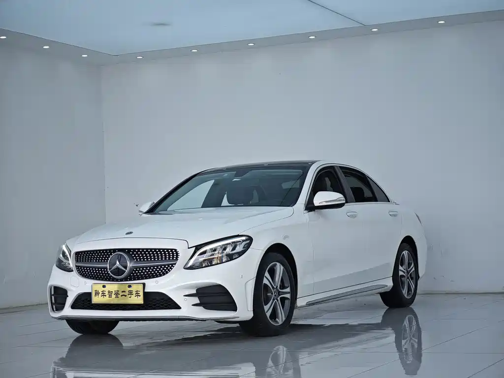 Mercedes-Benz C-Class 2019 — фото 1