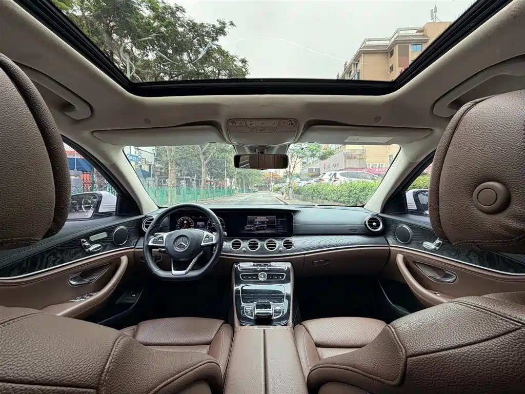 Mercedes-Benz E-Class 2016 — фото 6