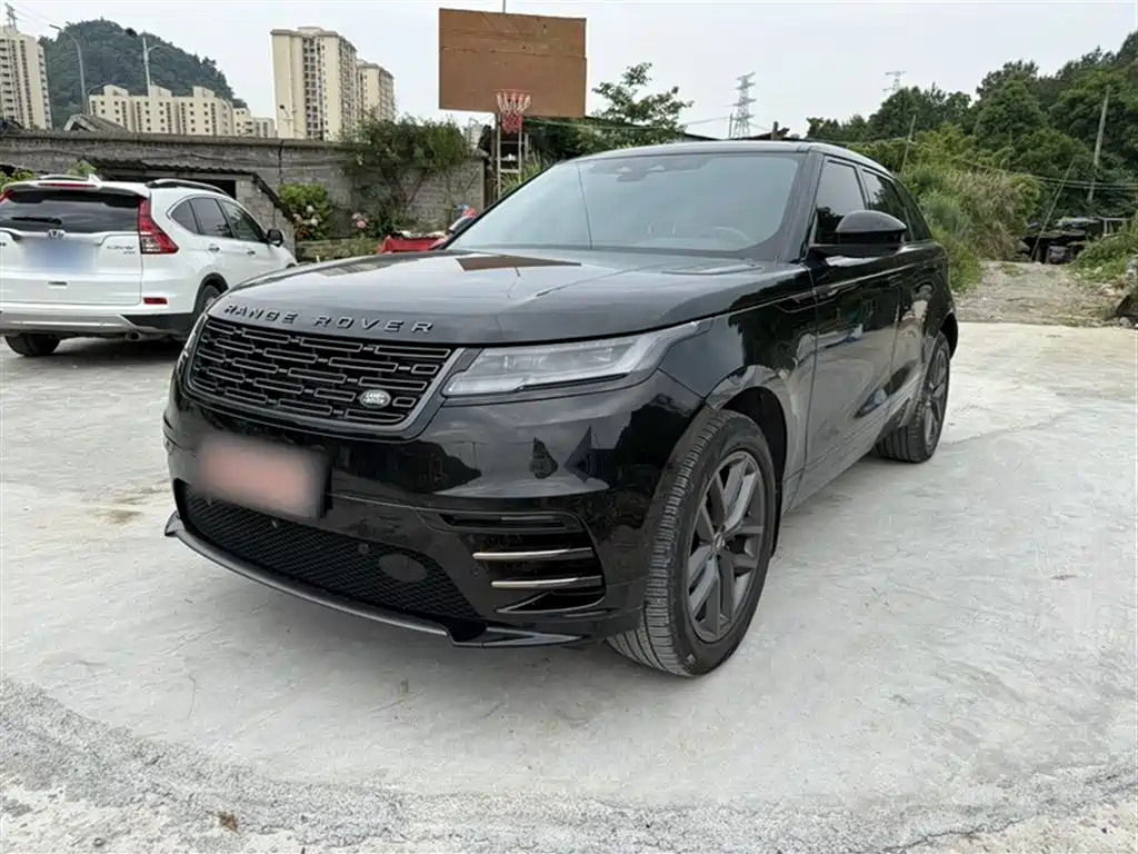Land Rover Velar 2024 — фото 1