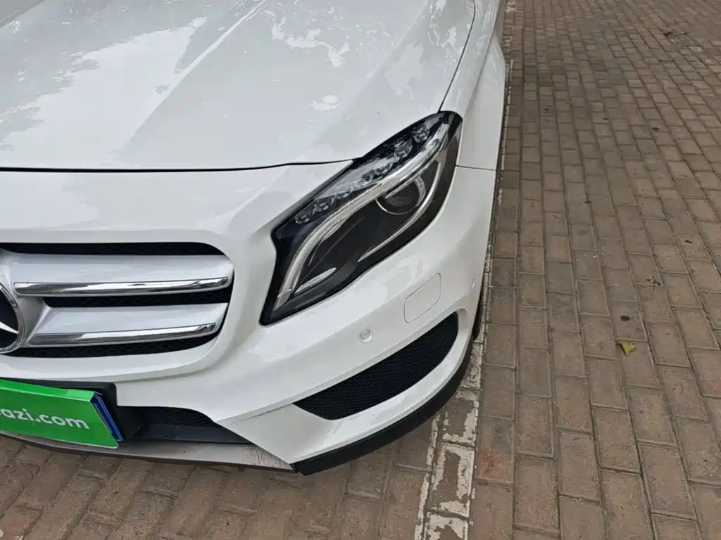 Mercedes-Benz GLA 2016 — фото 24