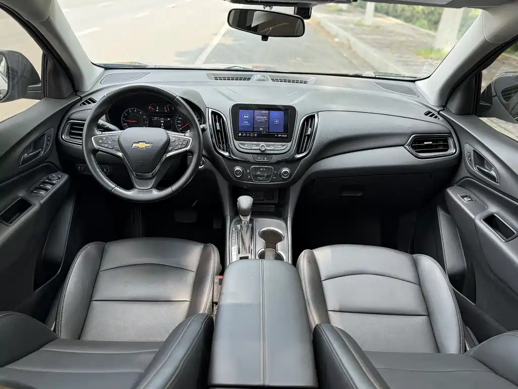 Chevrolet Equinox 2022 — фото 11