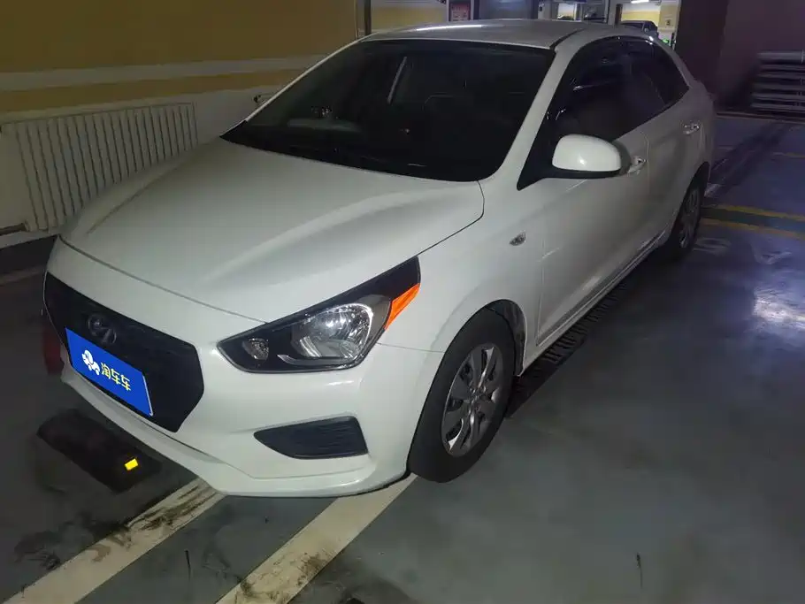 Hyundai Verna 2020 — фото 1