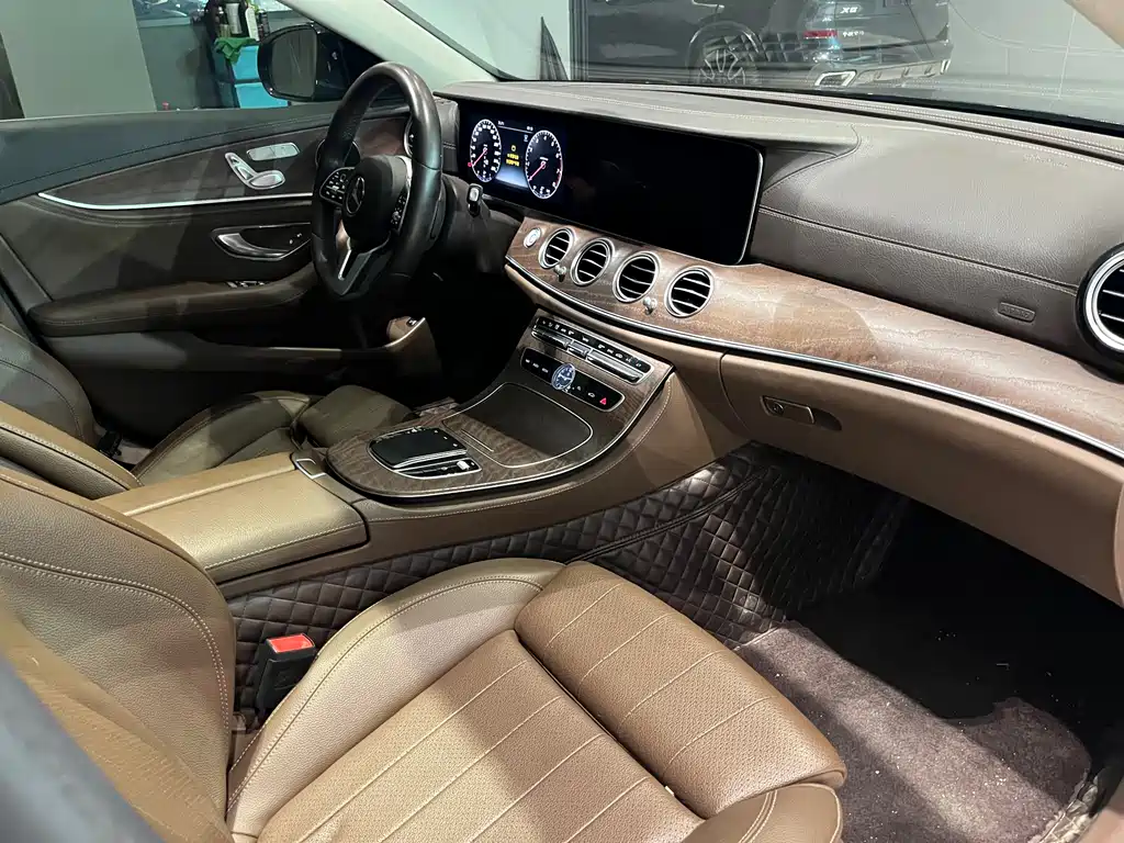 Mercedes-Benz E-Class 2019
