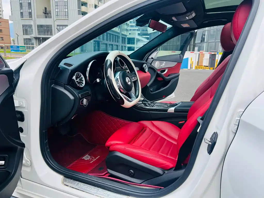 Mercedes-Benz C-Class 2019