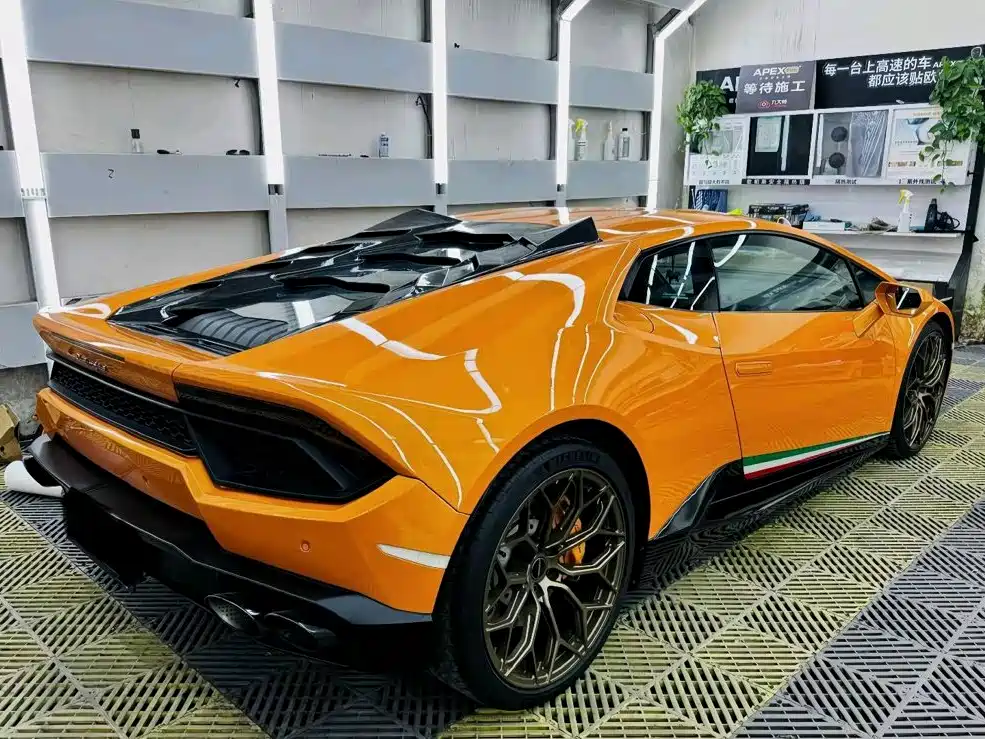 Lamborghini Huracan 2017 — фото 4