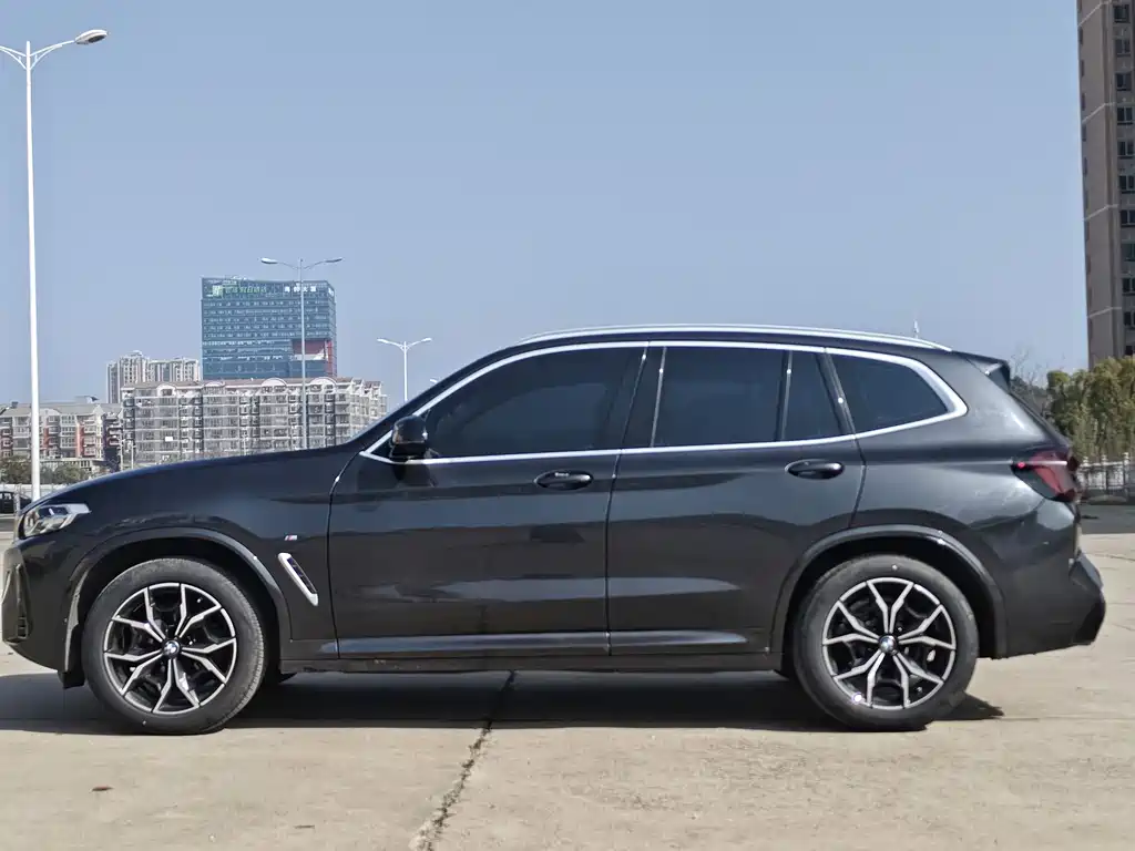 BMW X3 2021 — фото 8