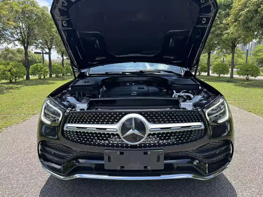 Mercedes-Benz GLC 2020 — фото 19