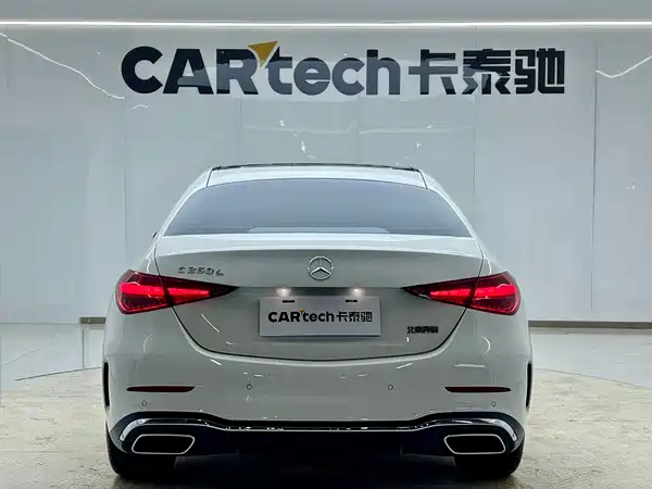 Mercedes-Benz C-Class 2025
