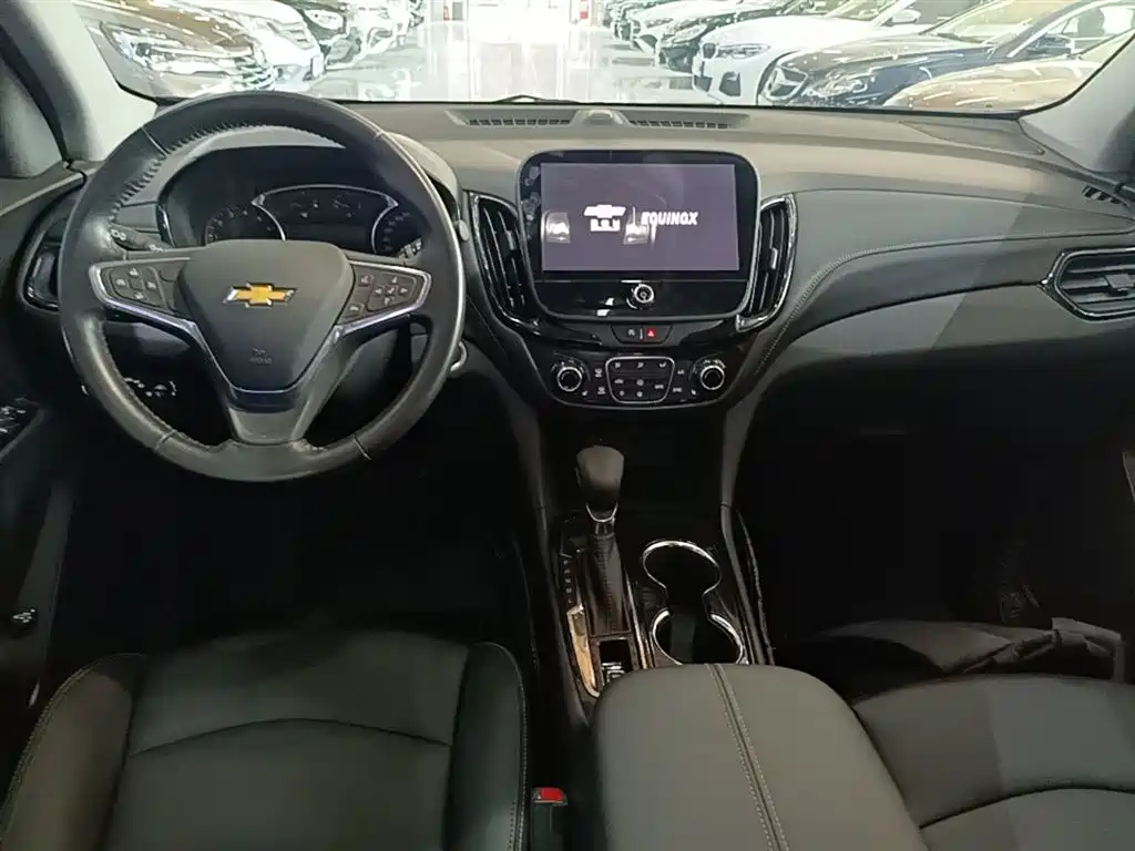 Chevrolet Equinox 2022 — фото 10