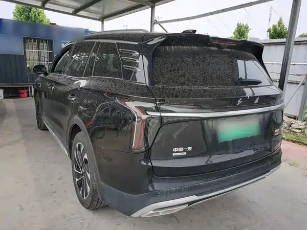 Hongqi HS7 PHEV 2024