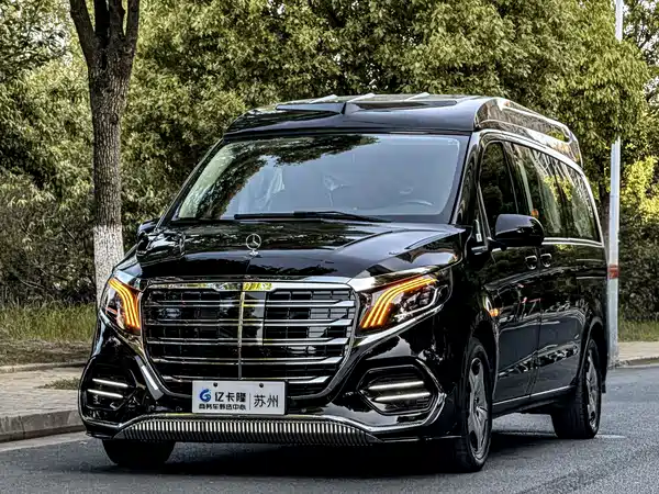 Mercedes-Benz V-Class 2023