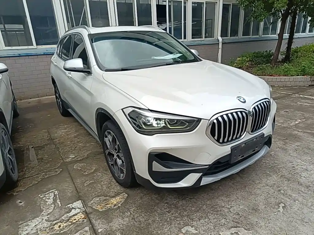 BMW X1 2021