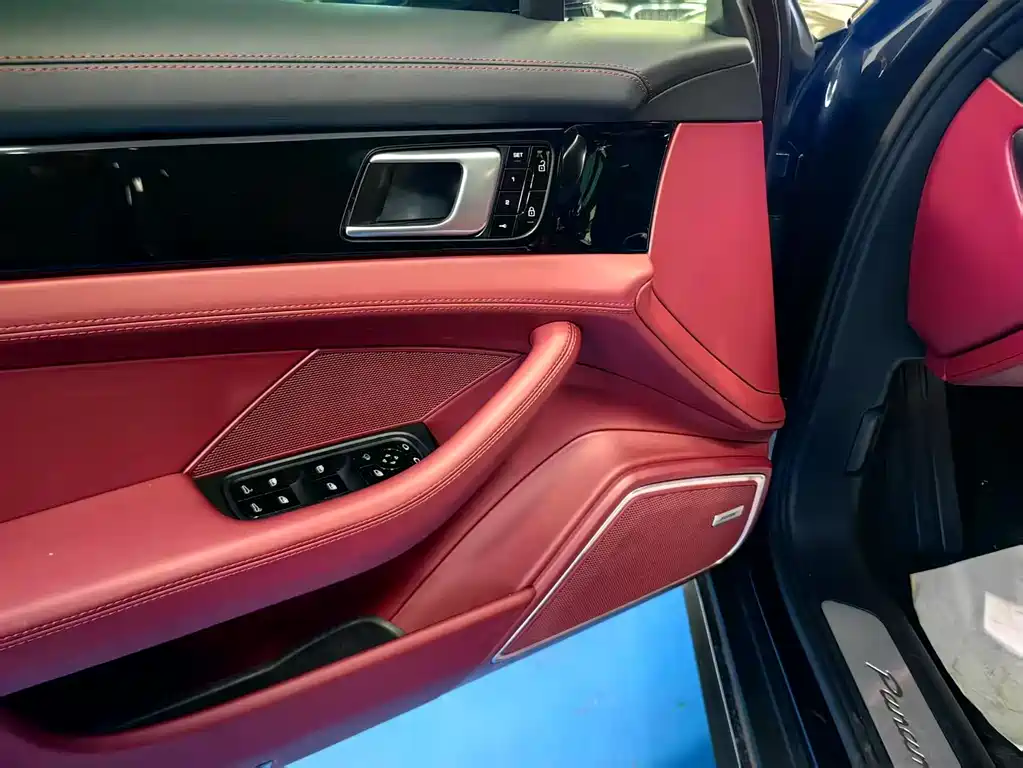 Porsche Panamera 2019 — фото 12