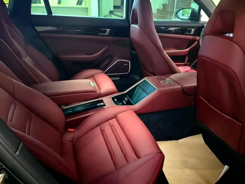 Porsche Panamera 2019 — фото 14