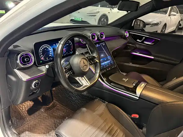 Mercedes-Benz C-Class 2023