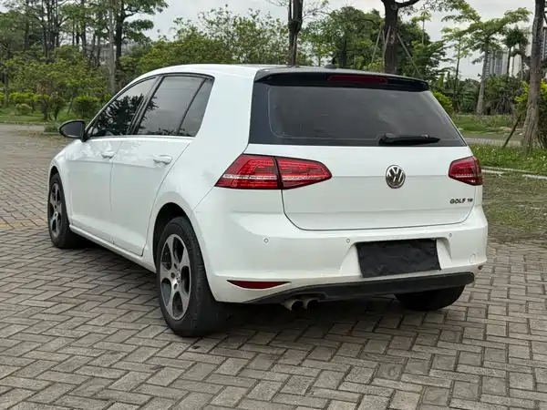 Volkswagen Golf 2015