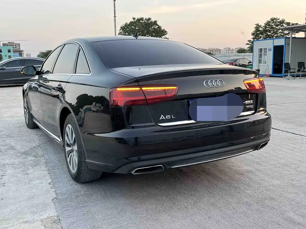 Audi A6L 2016