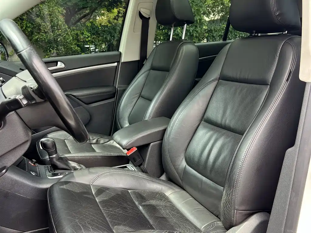 Volkswagen Tiguan 2015 — фото 4