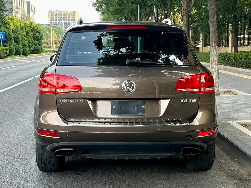Volkswagen Touareg 2015 — фото 15