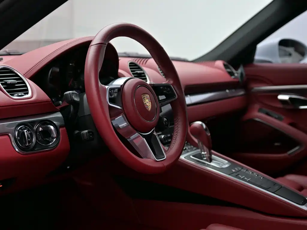 Porsche 718 2025 — фото 11