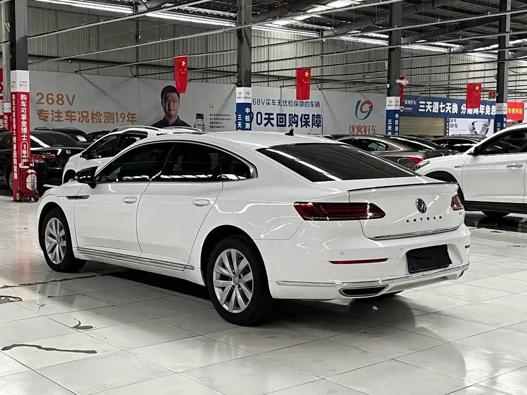 Volkswagen CC 2020 — фото 15