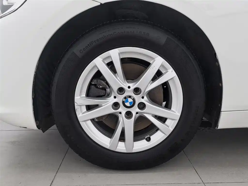 BMW 2 Series Active Tourer 2015 — фото 17