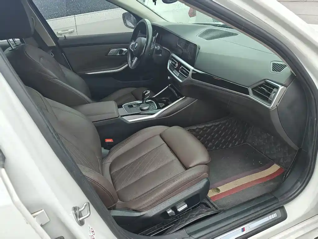 BMW 3 Series 2022