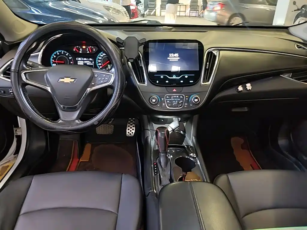 Chevrolet Malibu XL 2017 — фото 6
