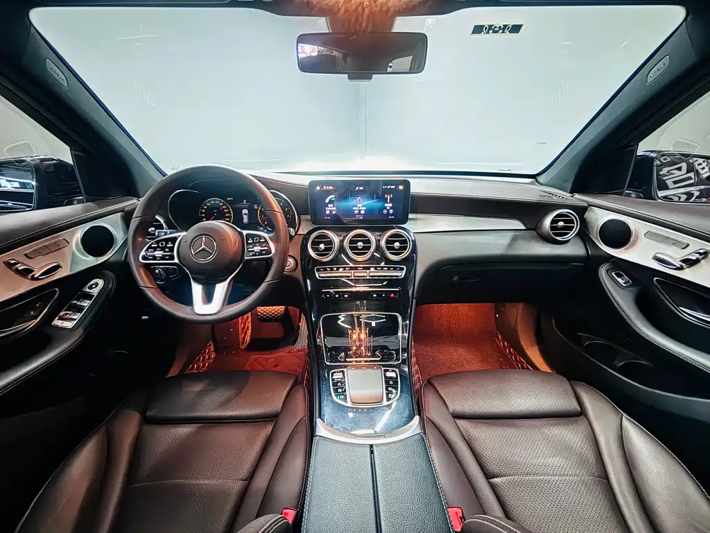 Mercedes-Benz GLC 2021 — фото 11
